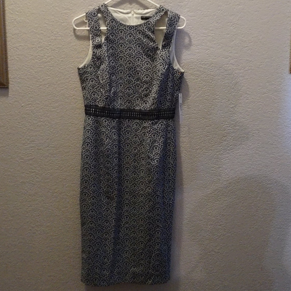 Short dress